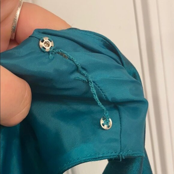 Emerald Green Dress - Picture 3 of 4